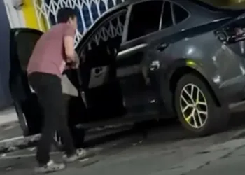 Juez en Guatemala rechaza captura de hombre acusado de agredir a mujer en la vía pública y que fue grabado en video