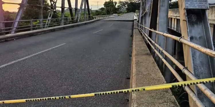 Empresarios de Guatemala exigen al gobierno reparar de urgencia el Puente Mocá por impacto económico