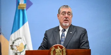 Presidente de Guatemala lanza comentario sarcástico contra la fiscal general en cuanto a combate al narcotráfico