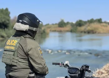 Embajada de EEUU en Guatemala desmiente mensajes falsos en redes sobre asilo en la frontera