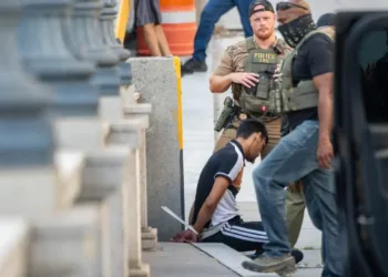 Detienen a 25 trabajadores de la construcción mexicanos y centroamericanos en Estados Unidos