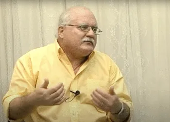 Cuba libera a un salvadoreño condenado por terrorismo tras cumplir pena de 30 años de cárcel