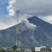 Guatemala en alerta por flujos de lava y caída de ceniza en el volcán Santiaguito