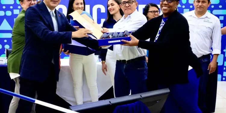 Taiwán refuerza apoyo al Codicader con entrega de equipo para deporte inclusivo en Centroamérica