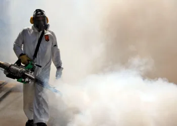 Delincuentes fingen ser de brigadas sanitarias para robar en casas de Honduras mientras aumentan los casos de dengue