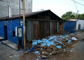 Guatemala acelera la reconstrucción de más de 800 viviendas dañadas por los sismos