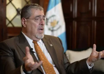 Arévalo entre los presidentes peor evaluados en la historia democrática de Guatemala