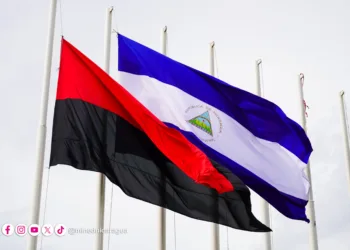 banderas de Nicaragua y banderas sandinista