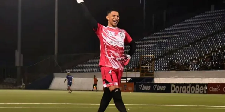 Sheynnis Palacios sorprende con videollamada al portero nicaragüense viral Gabriel Urbina, “la dama del futsal”