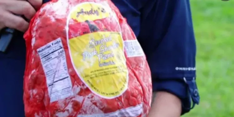 Panamá destina $5.7 millones para cajas navideñas con jamón incluido: Se entregarán 500 mil canastas