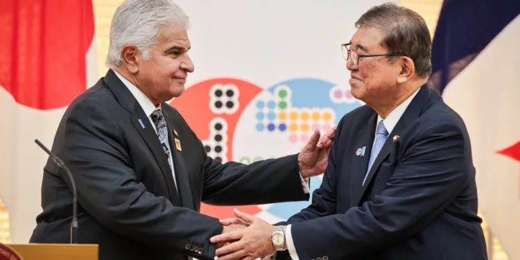 Japón y Panamá anuncian vuelo directo y programa laboral en cumbre bilateral