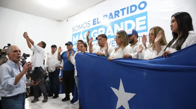 Partido Nacional de Honduras rechaza vínculos con China y se desmarca de viaje de diputados