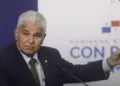 Presidente de Panamá no descarta declarar terrorista al Cártel de los Soles