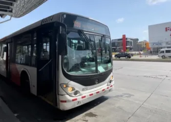 Panamá: Al menos 382 unidades del sistema de transporte MiBus vandalizadas este año