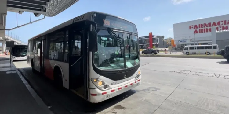 Panamá: Al menos 382 unidades del sistema de transporte MiBus vandalizadas este año