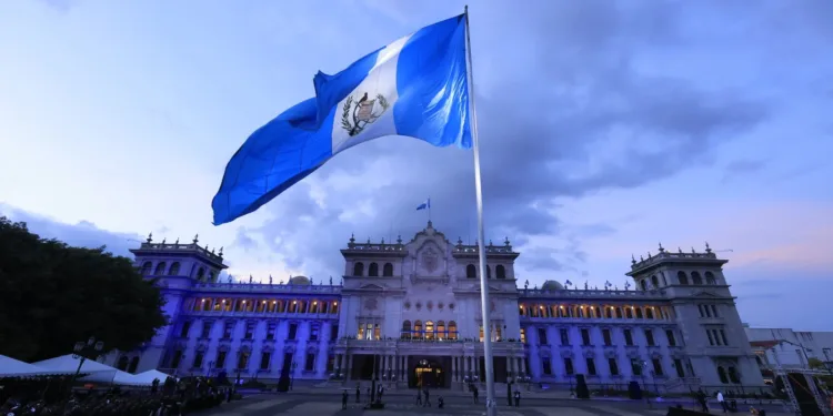 Festejos de independencia en Centroamérica destacan cultura, civismo y fervor patrio