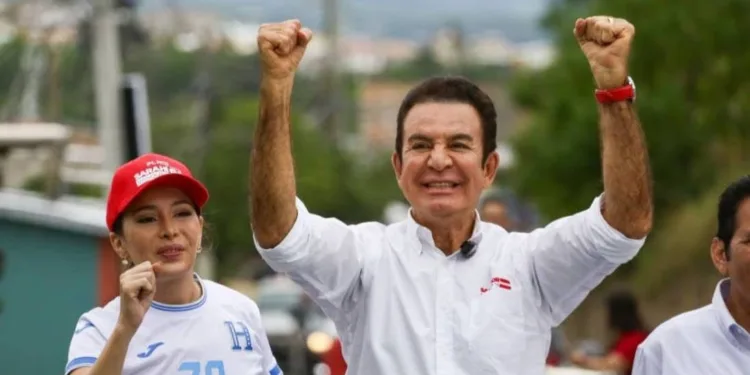 Honduras: candidato liberal promete tratado de extradición permanente con EE UU e instalar la comisión internacional anticorrupción