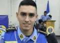 Presidenta hondureña expresa condolencias por policía que murió heroicamente rescatando a un niño