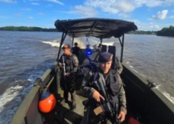 Guatemala denuncia incursiones de Belice en el río Sarstún en su versión sobre tenso incidente en zon fronteriza