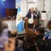 Presidente Arévalo inicia gira en EE UU con reunión con migrantes guatemaltecos en Nueva York