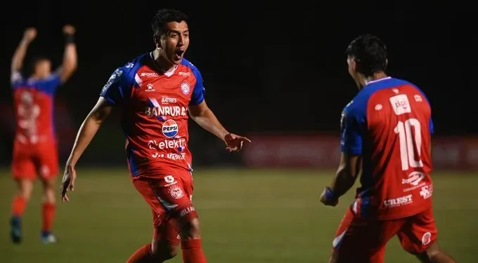 Copa Centroamericana: Xelajú vence en casa y Plaza Amador sigue imbatible