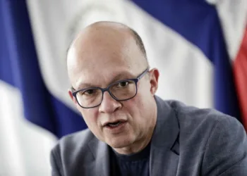 Estas son las seis tácticas de represión de la dictadura Ortega-Murillo contra los nicaragüenses en el exilio