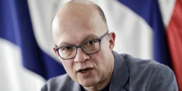 Estas son las seis tácticas de represión de la dictadura Ortega-Murillo contra los nicaragüenses en el exilio