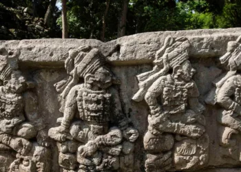 Altar maya de Copán en Honduras podría esconder fechas y rituales en lenguaje de señas