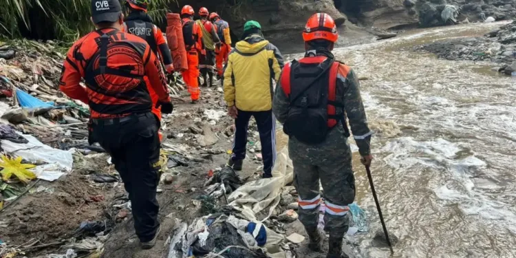 Lluvias en Guatemala han dejado más de 17 mil afectados y severos daños en infraestructura