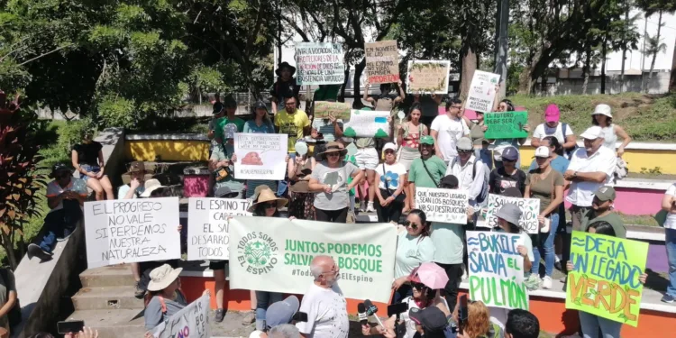 La Universidad de El Salvador pide a China respetar el medio ambiente por construcción en reserva forestal de la capital salvadoreña