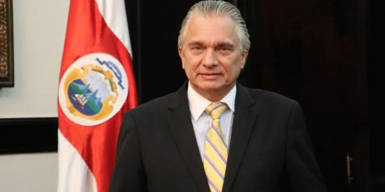 canciller tinoco