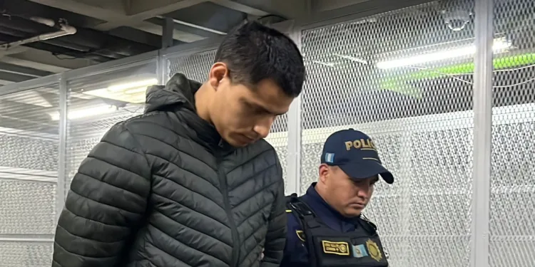 Capturan en Guatemala a sujeto que prestaba su cuenta a la pandilla para recibir extorsiones