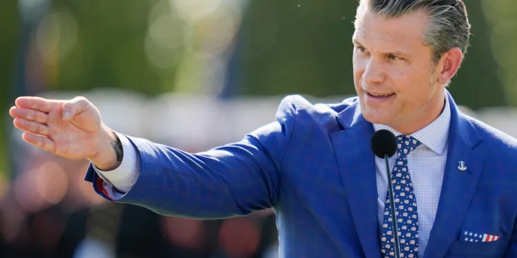 Secretario de Guerra de Estados Unidos convoca a generales para reunión urgente en Washington