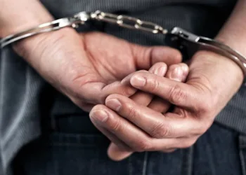 Increíble estafa en El Salvador: alquiló un carro y lo vendió con documentos falsos por 7 mil dólares