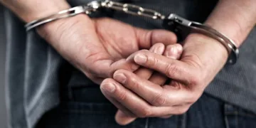 Increíble estafa en El Salvador: alquiló un carro y lo vendió con documentos falsos por 7 mil dólares