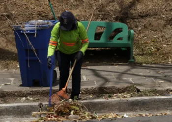 Costa Rica cae en ranking de derechos laborales: destacan vacíos en la protección sindical