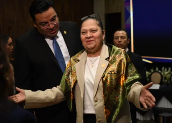 Autoridades indígenas de Guatemala denuncian “dictadura judicial” y exigen retiro de inmunidad a Consuelo Porras y juez Orellana