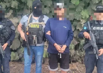 Capturan en Honduras a presunto cabecilla del narcotráfico que habría coordinado transporte de 50 toneladas de cocaína