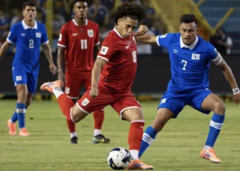 Panamá vence 1-0 a El Salvador y se consolida en la eliminatoria mundialista