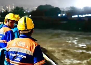 Honduras advierte de más lluvias intensas después del caos causado por inundaciones en el Distrito Central