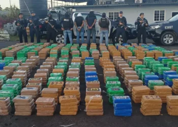 Panamá: Persecución policial termina con gran decomiso de droga