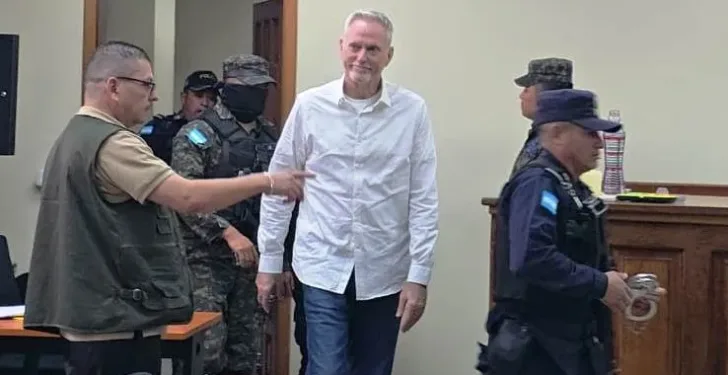 Estadounidense condenado a más de 37 años de prisión en Honduras por trata de personas y pornografía infantil