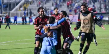 Alajuelense avanza a la final de la Copa Centroamericana tras derrotar al Olimpia en penales