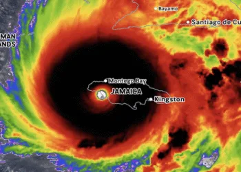 El Huracán Melissa golpea Jamaica con vientos de 295 kph