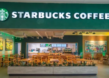 Starbucks abrirá su primera tienda insignia en El Salvador y expandirá operaciones en Centroamérica en 2025