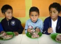 2.5 millones de estudiantes en Guatemala afectados por recorte en alimentación escolar tras retención del IVA