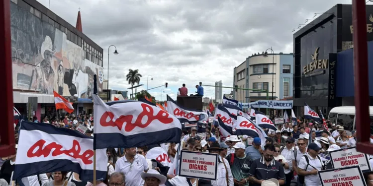 marcha en costa rica
