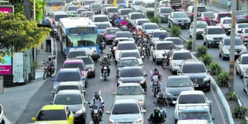 Una persona en Guatemala pierde casi 170 dólares al mes debido al tráfico