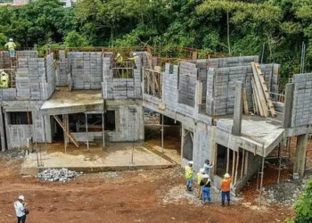 Costa Rica registró 41,396 obras de construcción en 2024, según informe oficial