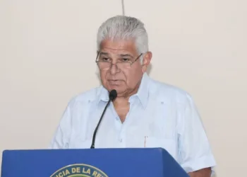 Presidente de Panamá atribuye desempleo al cierre de la mina de cobre y prevé definiciones en 2026